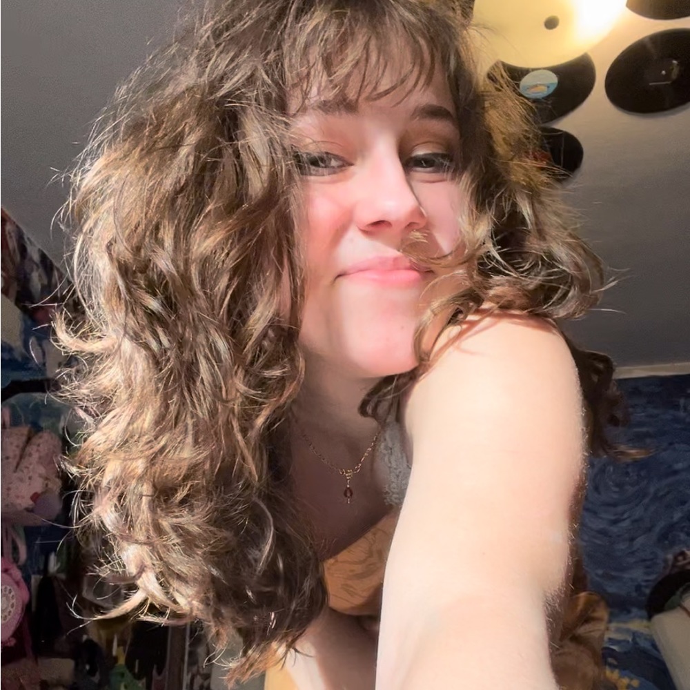 Meet your Posher, Natalie